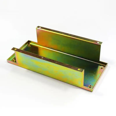 Anpassung von Aluminiumlegierungsblechen Metallstempelteile Biegen schwarze Oberflächenbehandlung Blechmetallherstellung
