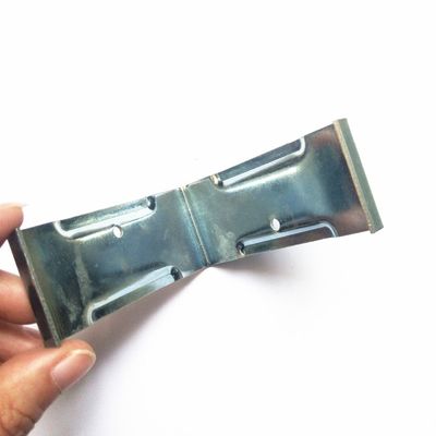 C058 Sperrholz-Box-Kaste-Clip, 1,5 mm Kohlenstoffstahl, schwarze E-Beschichtung