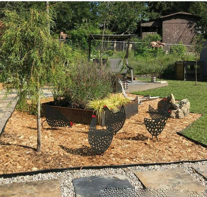 Bogen von Stahlblechen Schweißen mit Laserschnitt Metallteile OEM Kunst Garten Rasen Boden Dekoration Stahlplatte