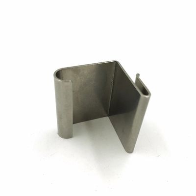 Anpassung von Aluminiumlegierungsblechen Metallstempelteile Biegen schwarze Oberflächenbehandlung Blechmetallherstellung