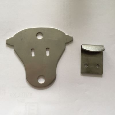 Blechmetallherstellung Edelstahl Kupfer Aluminium Stempelteil mit Biegen CNC-Bearbeitung Laserschneidedienst