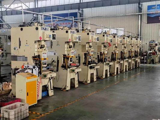 Maschinen für die Herstellung von Metallen auf Maß für die automatische Stempelung, Biegung, Schweißen, Komplexmaschinenteile, Lasergeschnittenes Aluminium, Eisen