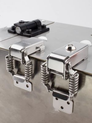 Anpassungsfähig 304 Edelstahl Flexible & Damping Toggle Schloss mit Selbsthaken für medizinische Ausrüstung & Fahrzeuge